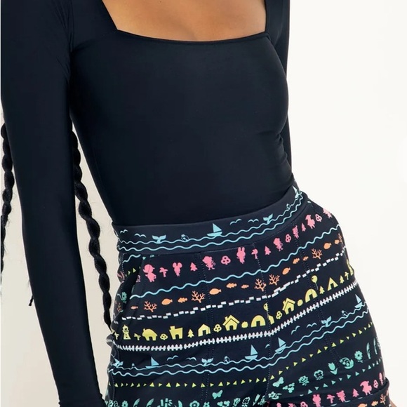 BlackMilk Animal Crossing Collectibles Cuffed Shorts - XXS (size 0) - Picture 2 of 3